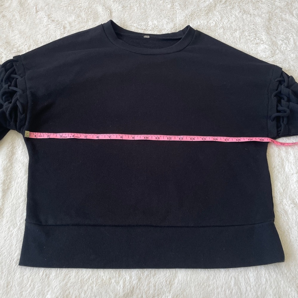 Alo Yoga Lattice Long Sleeve Pullover Sweatshirt Black Size Medium - Picture 6 of 7